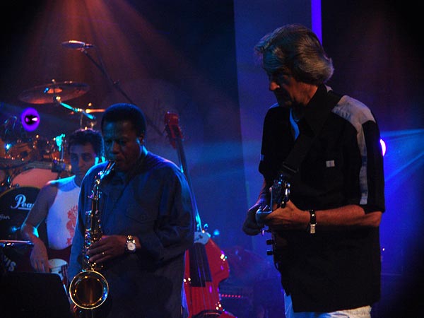 Montreux Jazz Festival 2004: Santana & Guests, Hymns for Peace, July 15, Auditorium Stravinski