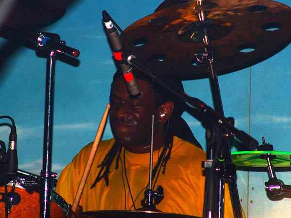 Will Calhoun (Living Colour), Ned - Montreux Music Club, vendredi 5 novembre 2004.