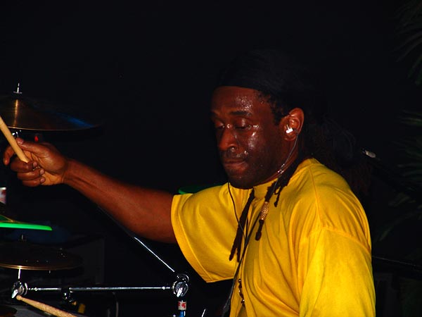 Will Calhoun (Living Colour), Ned - Montreux Music Club, vendredi 5 novembre 2004.