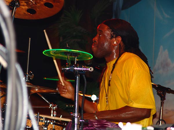 Will Calhoun (Living Colour), Ned - Montreux Music Club, vendredi 5 novembre 2004.