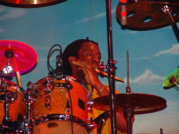 Will Calhoun (Living Colour), Ned - Montreux Music Club, vendredi 5 novembre 2004.