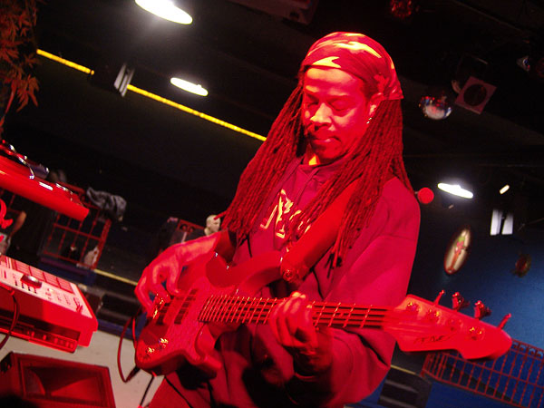 Living Colour, Ned - Montreux Music Club, samedi 27 mars 2004.