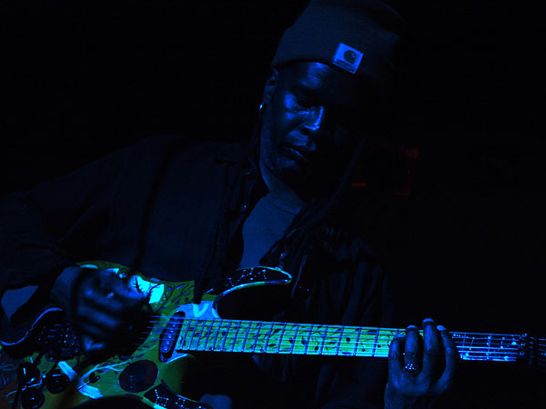 Living Colour, Ned - Montreux Music Club, samedi 27 mars 2004.