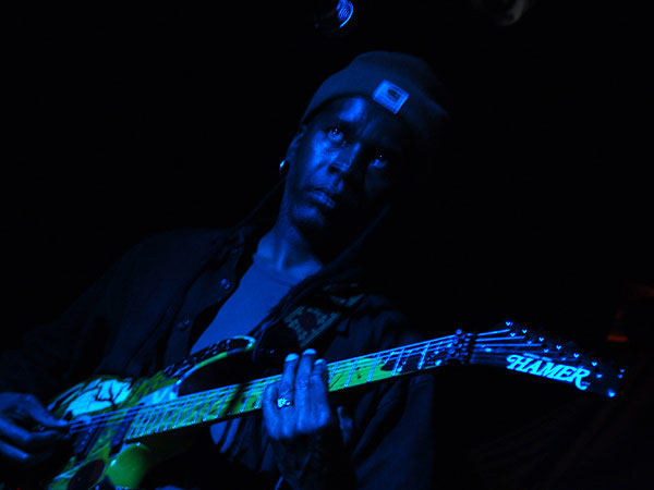 Living Colour, Ned - Montreux Music Club, samedi 27 mars 2004.