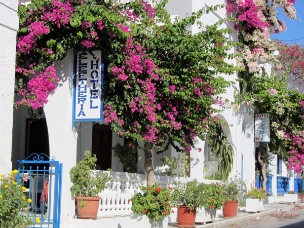 Hotel Eleftheria, Livadia, Parikia, sur l'île de Paros, septembre 2011.