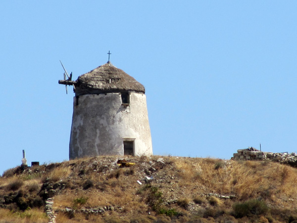 Aspects de Paros: Lefkes, septembre 2011.