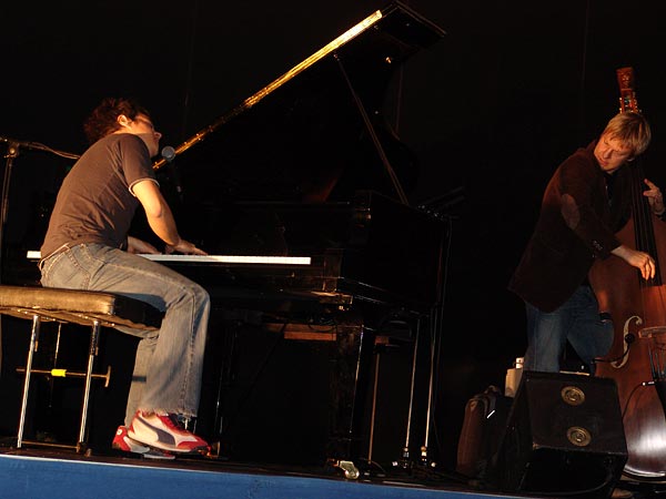 Montreux Jazz Festival 2004: Jamie Cullum, April 22, concert at the Press Conference