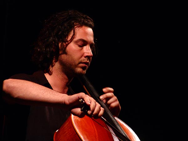 Montreux Jazz Festival 2005: Oli Kraus (Tom McRae cello), July 1, 2005, Casino Barrière