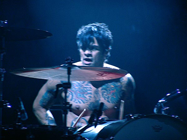 Montreux Jazz Festival 2005: Joey Castillo (Queens of the Stone Age), July 2, Miles Davis Hall