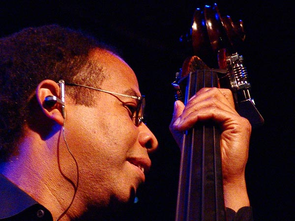 Montreux Jazz Festival 2005: Stanley Clarke (Trio! with Jean-Luc Ponty & Bela Fleck), July 8, 2005, Casino Barrière