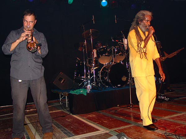 Max Romeo & the Charmax Band, Ned- Montreux Music Club, vendredi 23 septembre 2005.