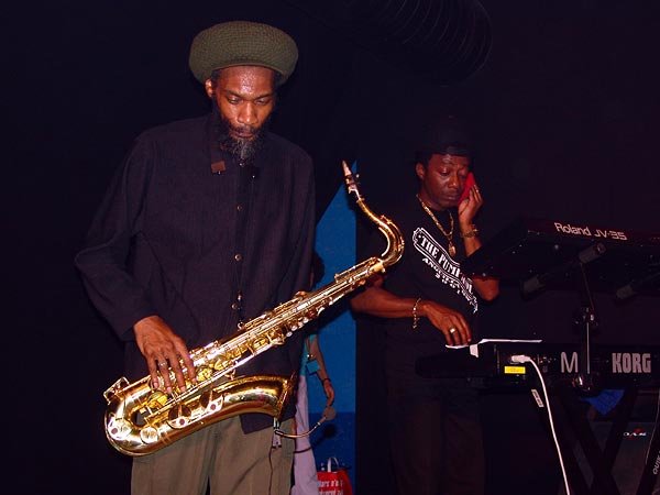 Max Romeo & the Charmax Band, Ned- Montreux Music Club, vendredi 23 septembre 2005.