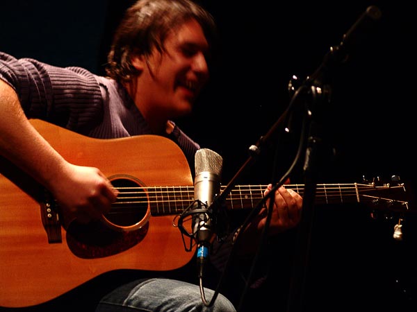 Fin du concert de Sylvain Luc, duo avec Nicola Oliva (1er prix), Nuits de la Guitare, Chorus Lausanne, vendredi 4 novembre 2005.