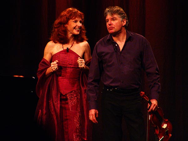 Didier Lockwood & Caroline Casadesus, Le Jazz et la Diva, Miles Davis Hall, Montreux, mercredi 22 février 2006.