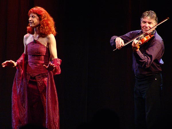 Didier Lockwood & Caroline Casadesus, Le Jazz et la Diva, Miles Davis Hall, Montreux, mercredi 22 février 2006.