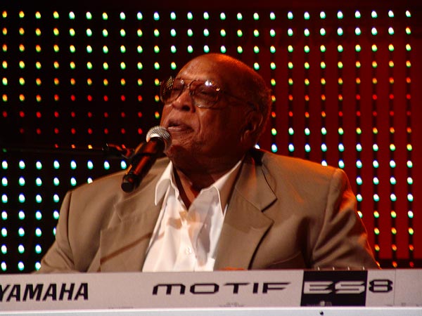 Montreux Jazz Festival 2006: Ahmet Ertegun Tribute Part 1, Les McCann & guests, June 30, 2006, Auditorium Stravinski