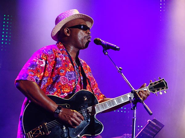 Montreux Jazz Festival 2006: Taj Mahal, Santana's My Blues Is Deep, Auditorium Stravinski, July 10