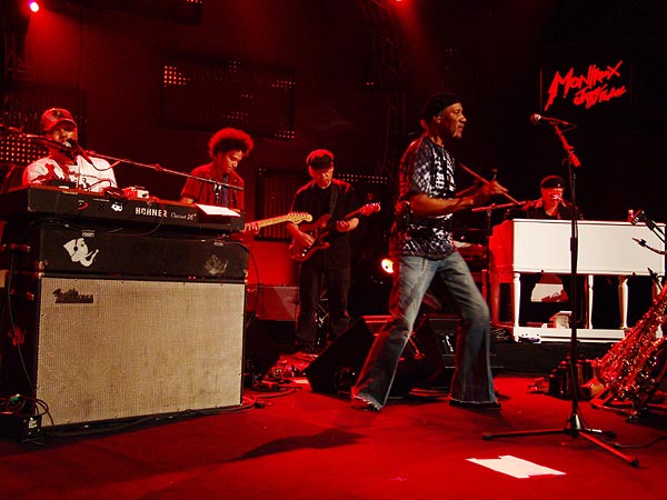 Montreux Jazz Festival 2006: The Neville Brothers, Santana's My Blues Is Deep, Auditorium Stravinski, July 10