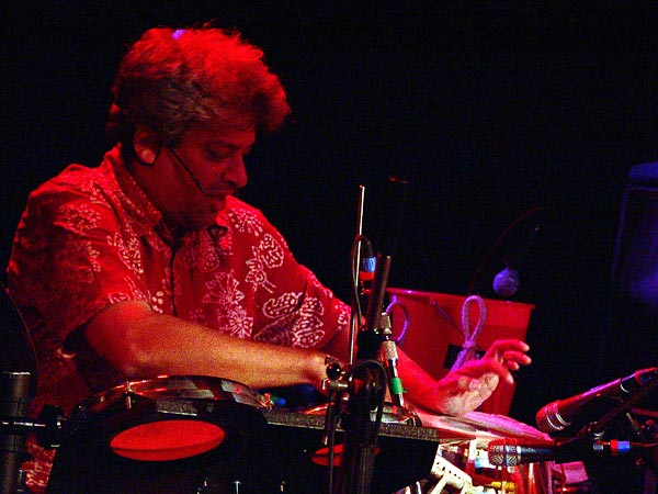 Trilok Gurtu, Oron World Festival, vendredi 4 août 2006.