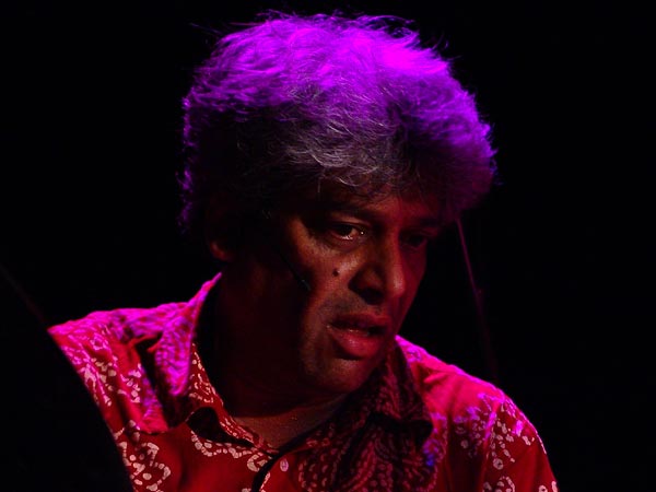 Trilok Gurtu, Oron World Festival, vendredi 4 août 2006.