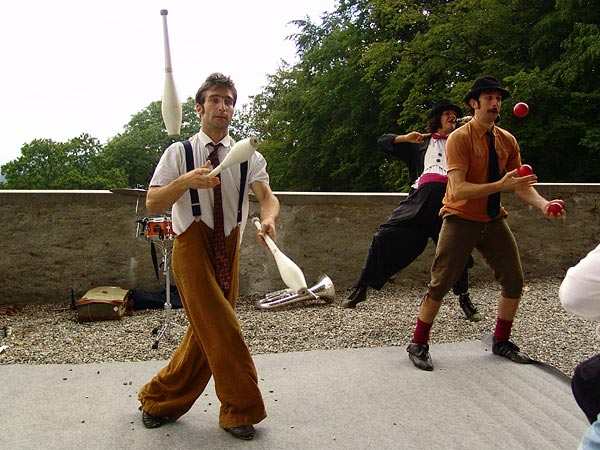 Clowns in Liberta, Oron World Festival, samedi 5 août 2006.