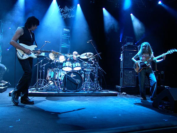 Montreux Jazz Festival 2007: Jeff Beck (feat. Vinnie Colaiuta on drums, Jason Rebello on keyboards and Tal Wilkenfeld on bass), July 15, Auditorium Stravinski