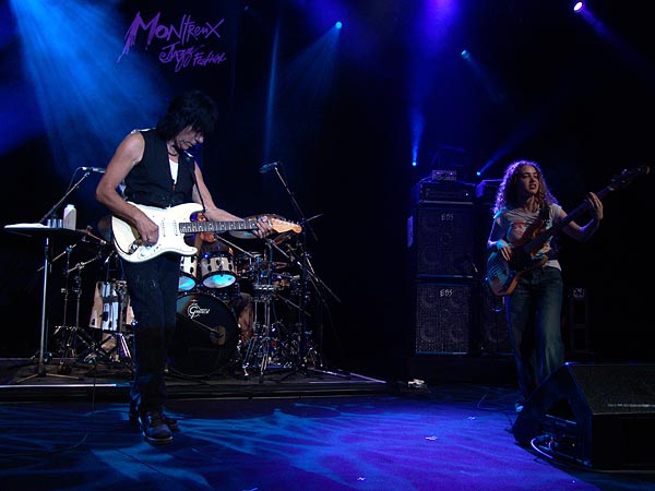 Montreux Jazz Festival 2007: Jeff Beck (feat. Vinnie Colaiuta on drums, Jason Rebello on keyboards and Tal Wilkenfeld on bass), July 15, Auditorium Stravinski