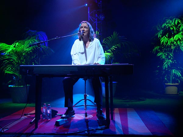 Montreux Jazz Festival 2007: Roger Hodgson (feat. Aaron McDonald on sax, harmonica, backing vocals and keyboards), July 17, Miles Davis Hall