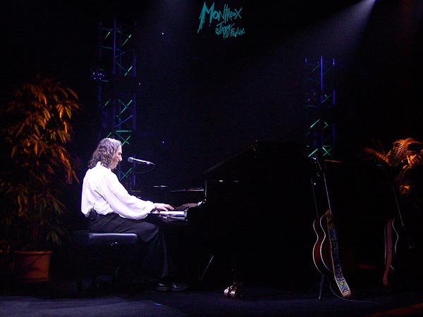 Montreux Jazz Festival 2007: Roger Hodgson (feat. Aaron McDonald on sax, harmonica, backing vocals and keyboards), July 17, Miles Davis Hall