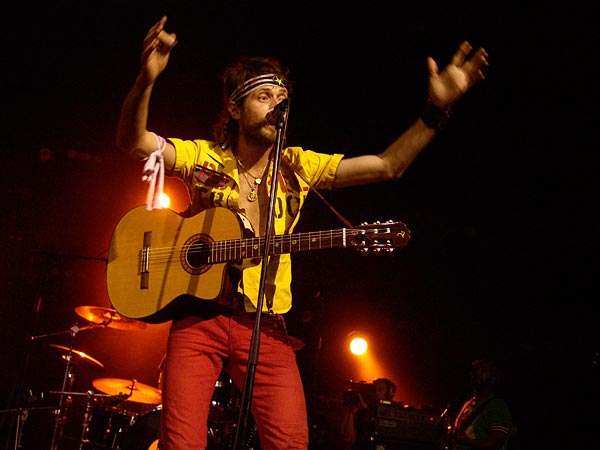 Paléo Festival 2007: Gogol Bordello, Chapiteau, dimanche 29 juillet 2007.