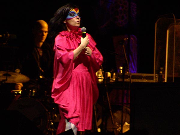 Paléo Festival 2007: Björk, Grande Scène, mercredi 25 juillet 2007.