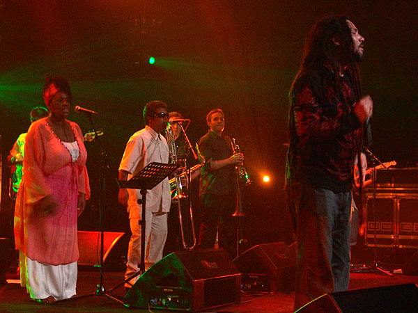 Montreux Jazz Festival 2008: Asher Selector presents Reggae in Unity feat. The Najavibes Band & Matic Horns & Guests (Quique Neira, Earl 16 & many more), July 5, Miles Davis Hall