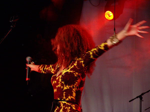 Paléo Festival 2008: Vanessa de Mata, Dôme, mardi 22 juillet 2008.