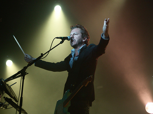 Paléo Festival 2008: dEus, Chapiteau, mardi 22 juillet 2008.