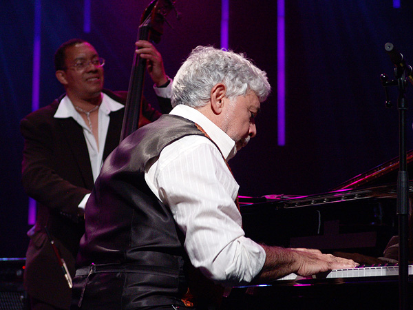 Montreux Jazz Festival 2009, Tribute to Chris Blackwell: Monty Alexander Trio & Harlem Kingston Express, July 10, Auditorium Stravinski.