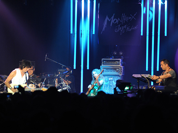 Montreux Jazz Festival 2009: Jeff Beck, July 17, Miles Davis Hall. Jeff Beck guitar, Tal Wilkenfeld bass, Jason Rebello keyboards, Vinnie Colaiuta drums.