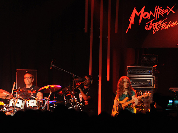 Montreux Jazz Festival 2009: Jeff Beck, July 17, Miles Davis Hall. Jeff Beck guitar, Tal Wilkenfeld bass, Jason Rebello keyboards, Vinnie Colaiuta drums.