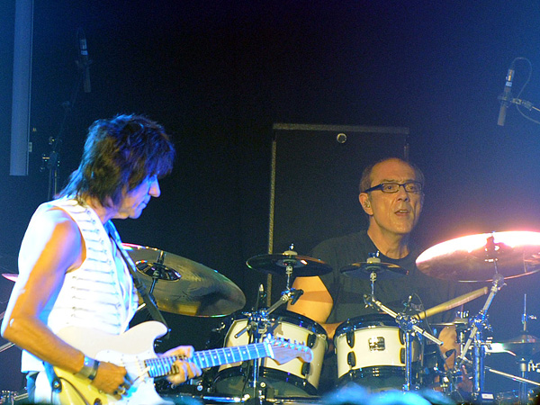 Montreux Jazz Festival 2009: Jeff Beck, July 17, Miles Davis Hall. Jeff Beck guitar, Tal Wilkenfeld bass, Jason Rebello keyboards, Vinnie Colaiuta drums.