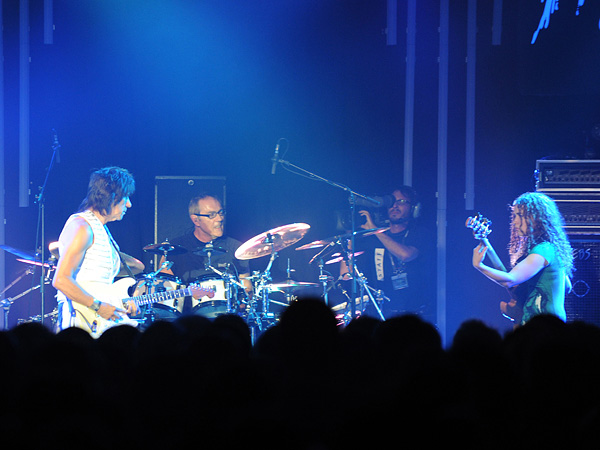 Montreux Jazz Festival 2009: Jeff Beck, July 17, Miles Davis Hall. Jeff Beck guitar, Tal Wilkenfeld bass, Jason Rebello keyboards, Vinnie Colaiuta drums.