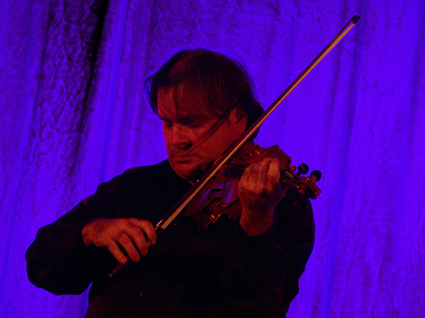 Paléo Festival 2009: Trilok Gurtu, mardi 21 juillet 2009, Le Dôme.