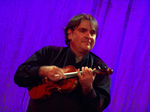 Paléo Festival 2009: Trilok Gurtu, mardi 21 juillet 2009, Le Dôme.