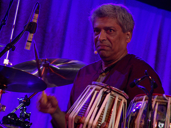 Paléo Festival 2009: Trilok Gurtu, mardi 21 juillet 2009, Le Dôme.