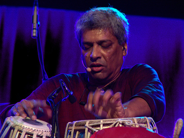 Paléo Festival 2009: Trilok Gurtu, mardi 21 juillet 2009, Le Dôme.