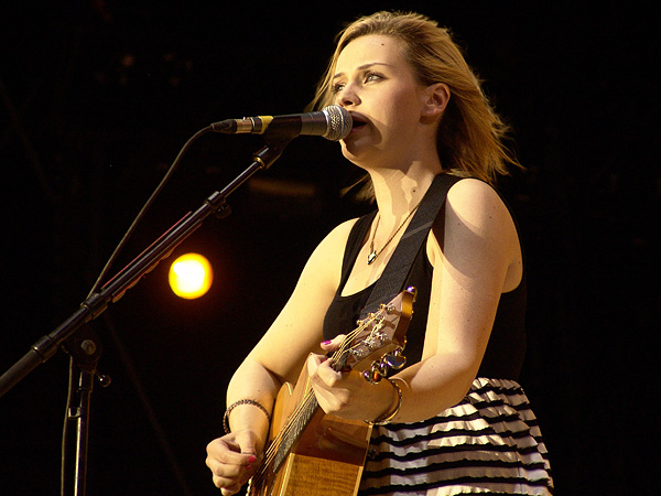 Paléo Festival 2009: Amy MacDonald, jeudi 23 juillet 2009, Grande Scène.