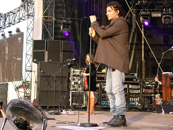 Paléo Festival 2009: Raphaël, dimanche 26 juillet 2009, Grande Scène.