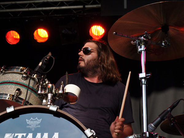 Montreux Jazz Festival 2010: The Sound of Fridge (garage flash punk from Switzerland), July 2, Music in the Park (Parc Vernex). Winners of the Tremplin Lémanique Rock 2009.