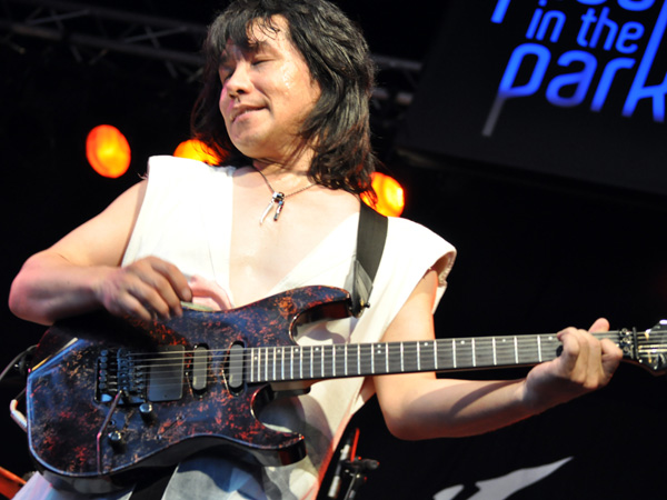 Montreux Jazz Festival 2010: Bronze Dou Shin (prog rock from Japan), July 13, Music in the Park (Parc Vernex).