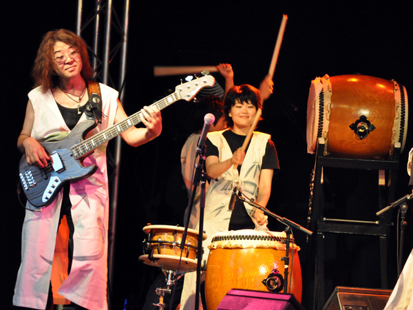 Montreux Jazz Festival 2010: Bronze Dou Shin (prog rock from Japan), July 13, Music in the Park (Parc Vernex).