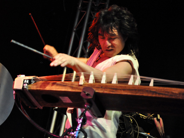 Montreux Jazz Festival 2010: Bronze Dou Shin (prog rock from Japan), July 13, Music in the Park (Parc Vernex).