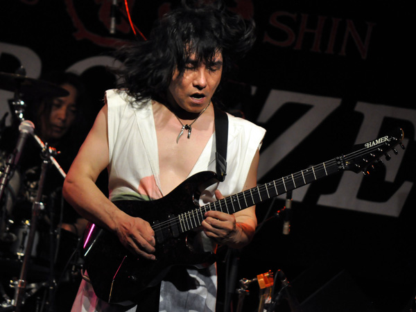 Montreux Jazz Festival 2010: Bronze Dou Shin (prog rock from Japan), July 13, Music in the Park (Parc Vernex).